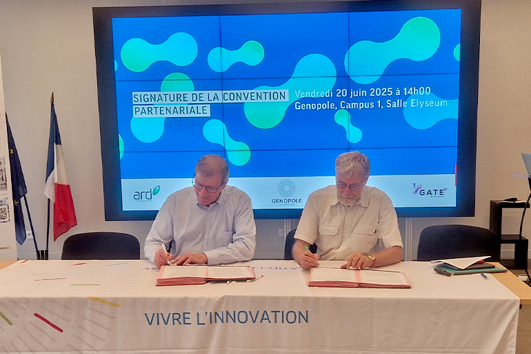 Signature de la convention de partenariat entre ARD er Genopole